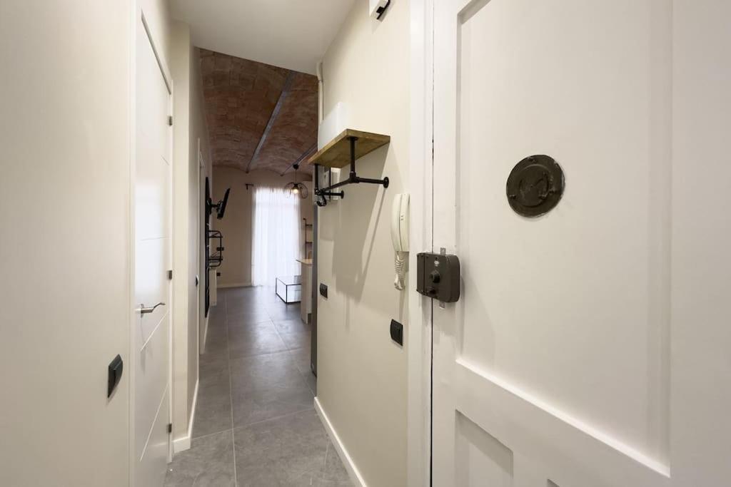 Bebarceloner Sants Apartments - 2 Bedrooms Екстериор снимка