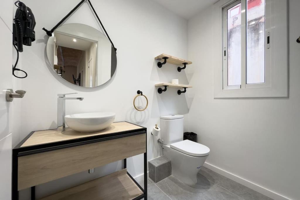 Bebarceloner Sants Apartments - 2 Bedrooms Екстериор снимка